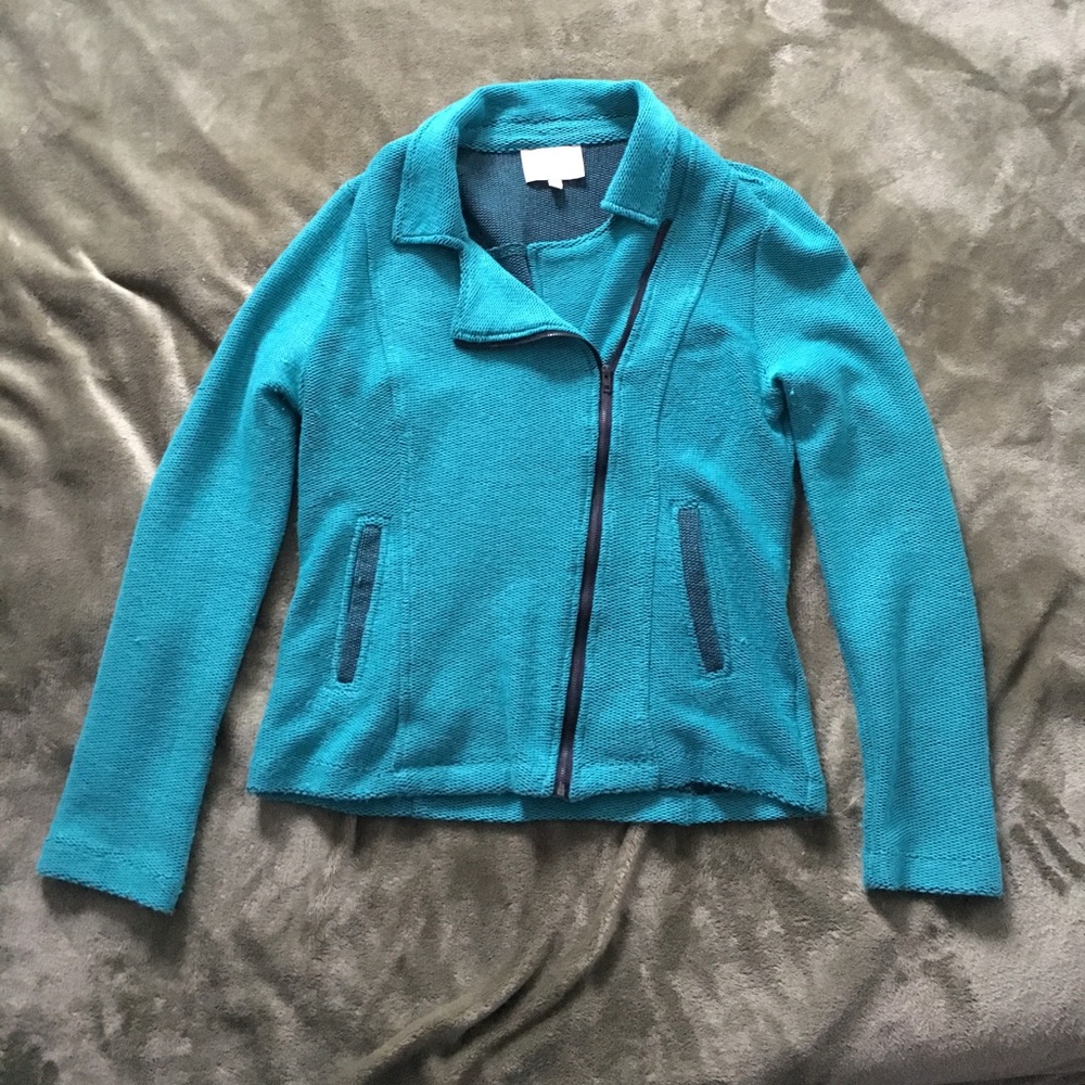 Teal blue shirt/jacket top